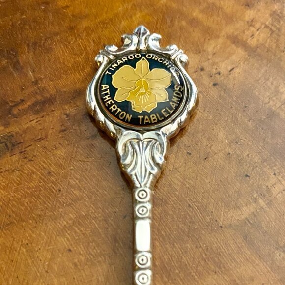 3 For $20  Collectible Tinaroo Orchids Atherton Australia Cocktail Fork - Picture 2 of 7